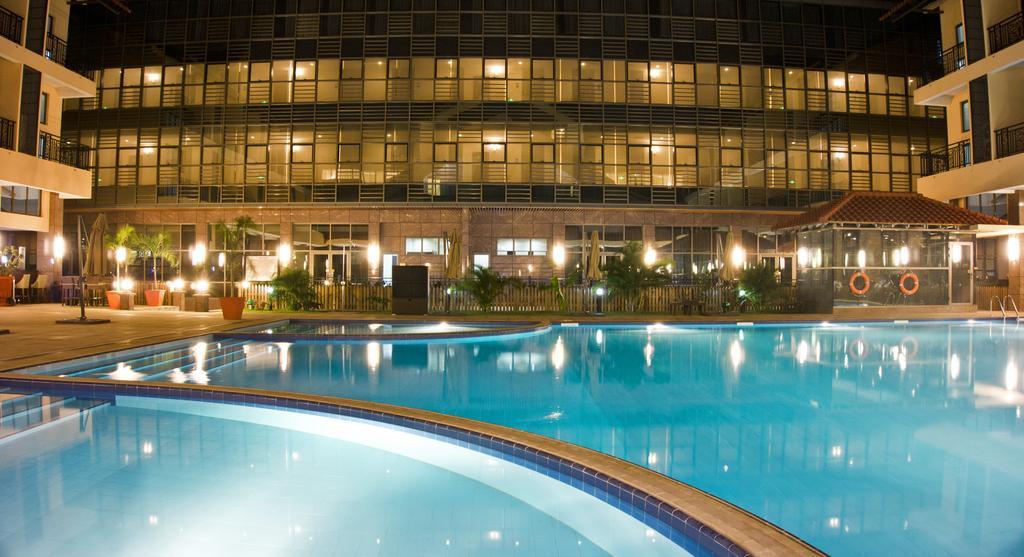 Tang Palace Hotel Accra Exteriör bild