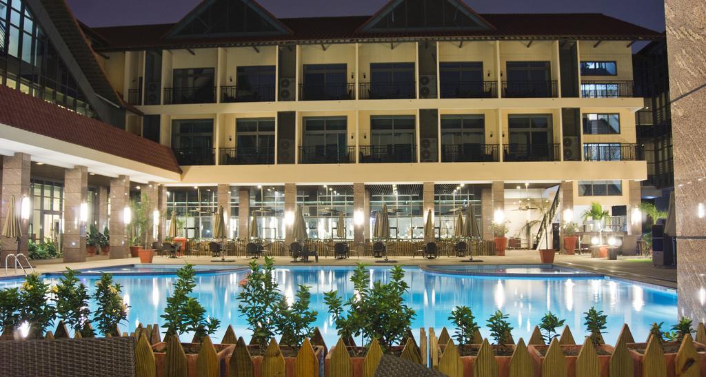 Tang Palace Hotel Accra Exteriör bild